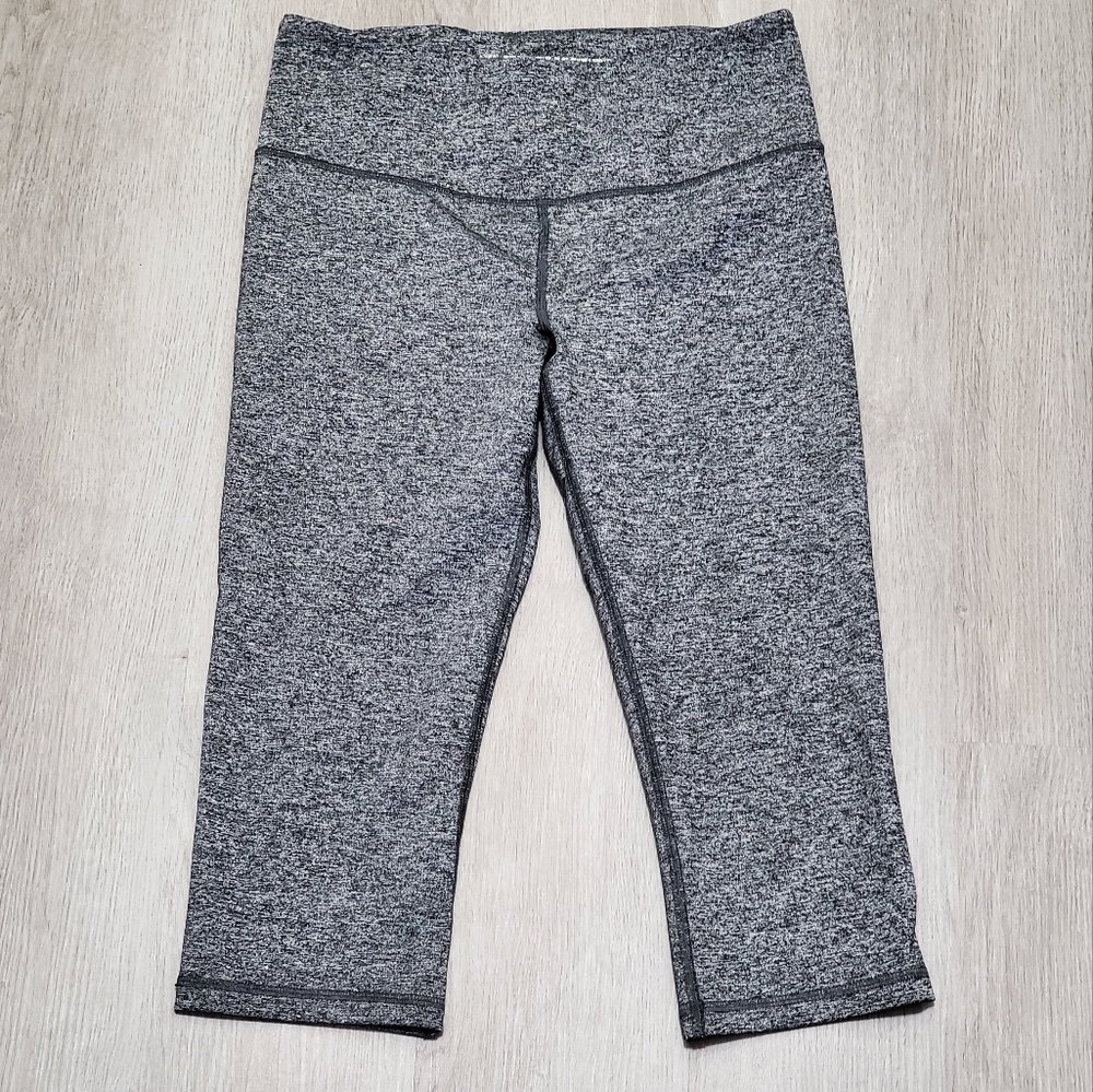 Victoria's Secret VS Knockout Crop Sz xs - Picture 1 of 7